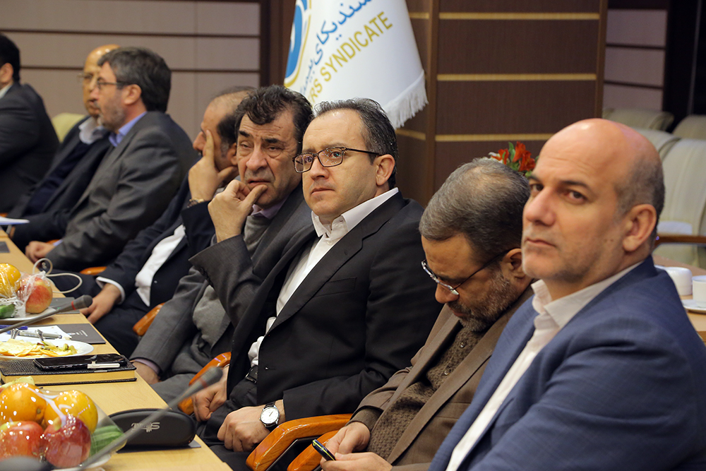 نشست مشترک  اعضای کمیسیون اقتصادی مجلس و اعضای سندیکای بیمه گران ایران