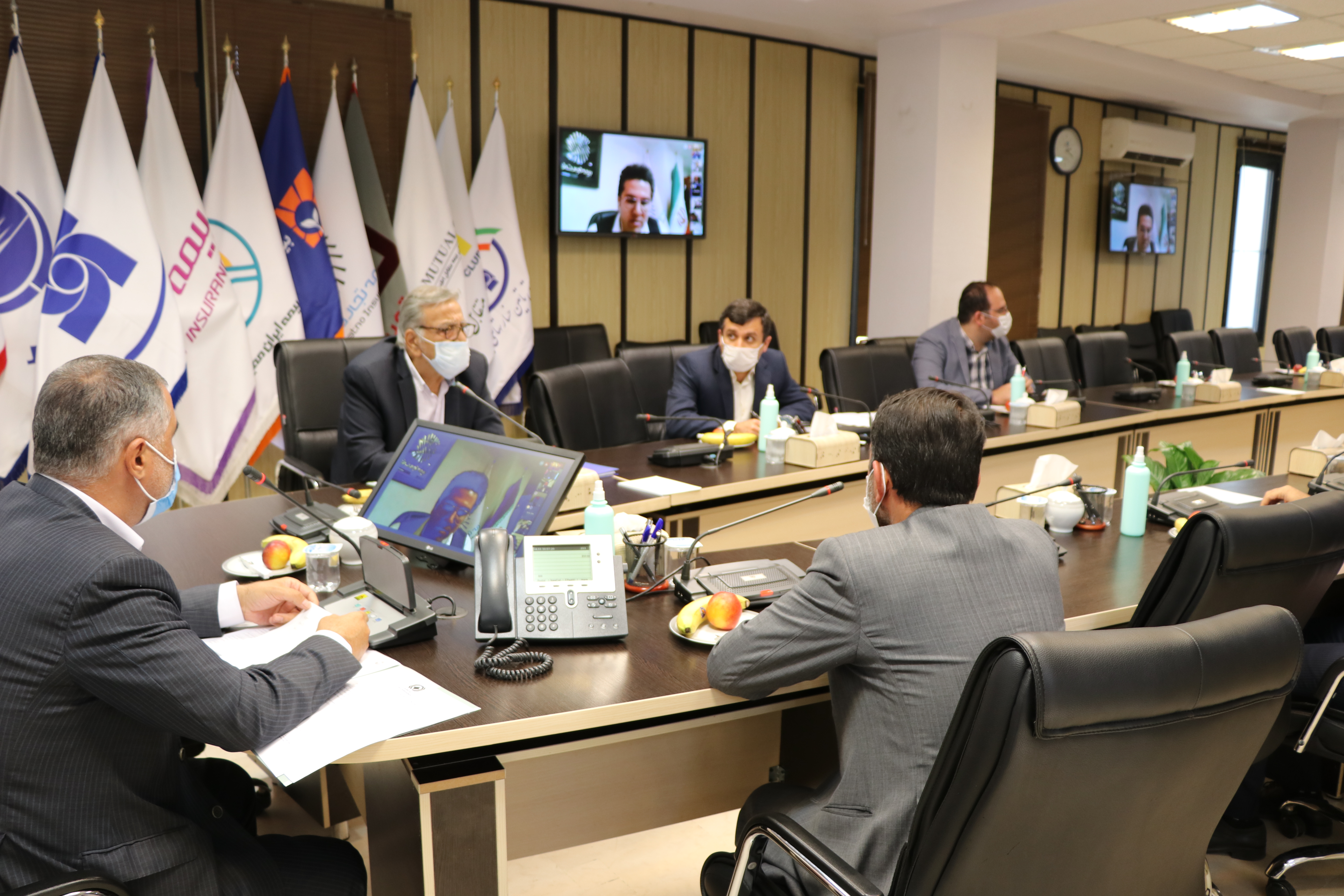 جلسه هماهنگی استانها جهت ساماندهی عرضه خدمات بیمه در مبادی مرزی