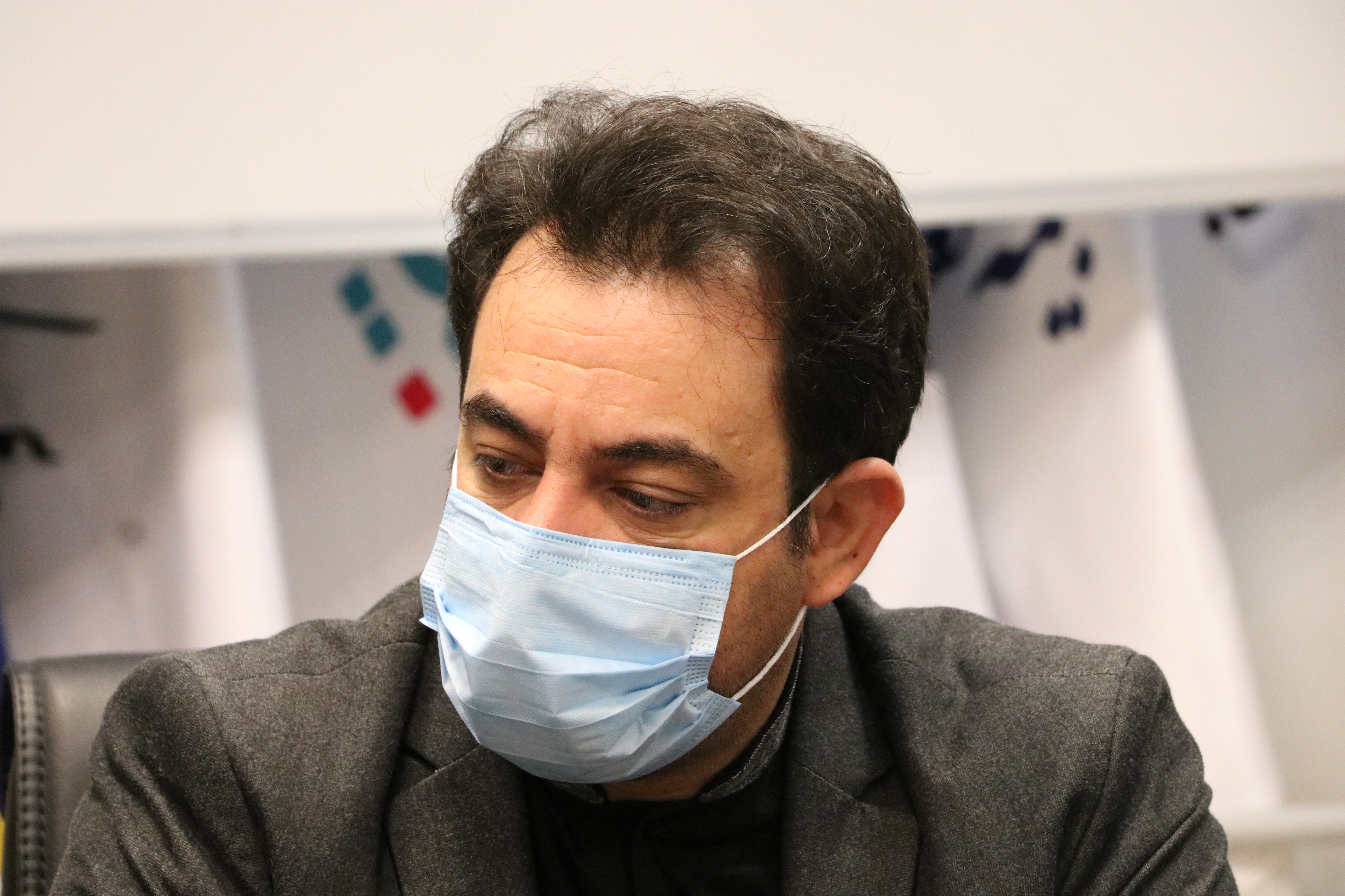 جلسه کارگروه تخصصی روابط عمومی و تقدیر از آقایان ایزدی مقدم و هاتفی و خانم اتابکی