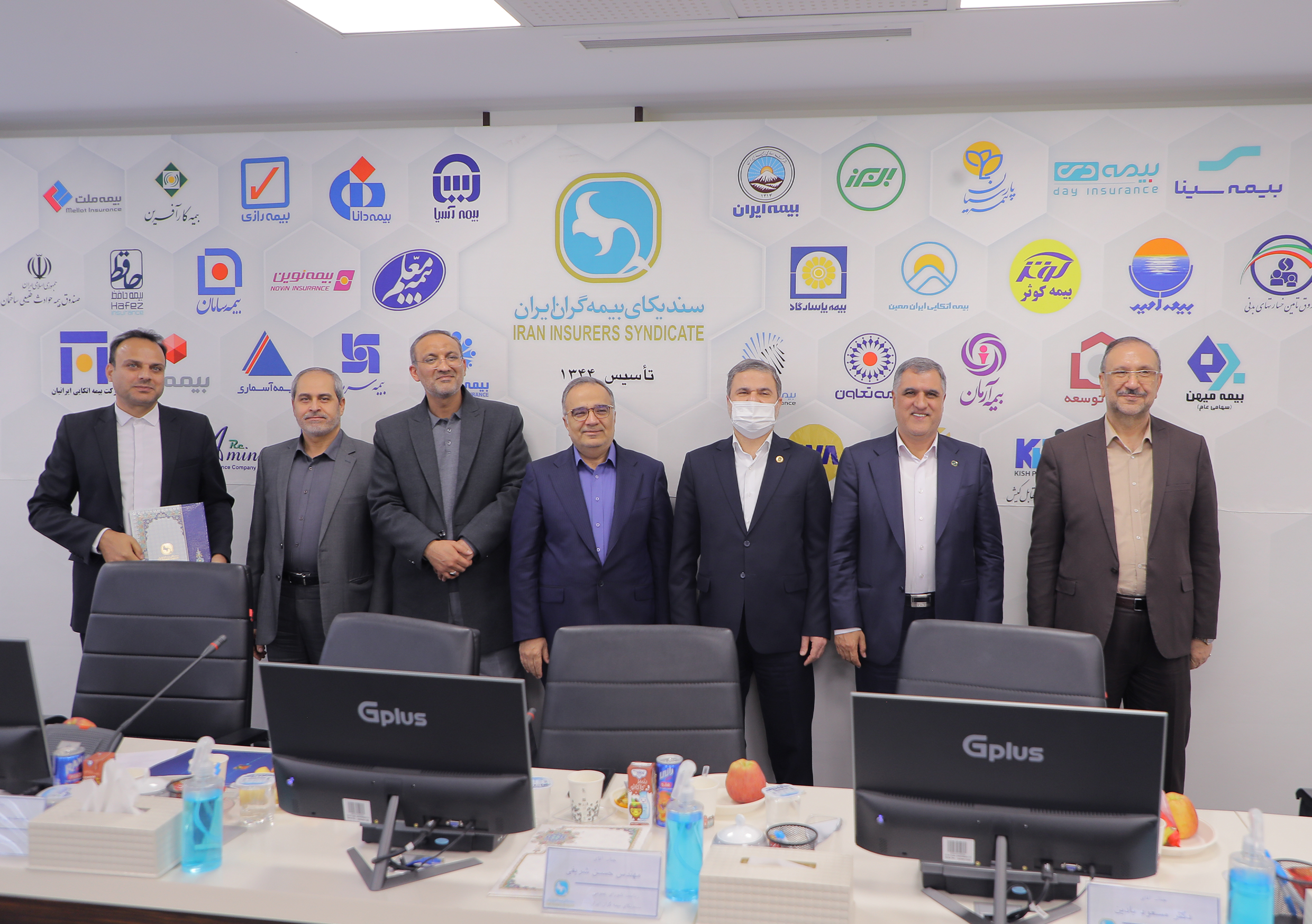 مراسم پنجاه و هفتمین سالروز تاسیس سندیکای بیمه گران ایران