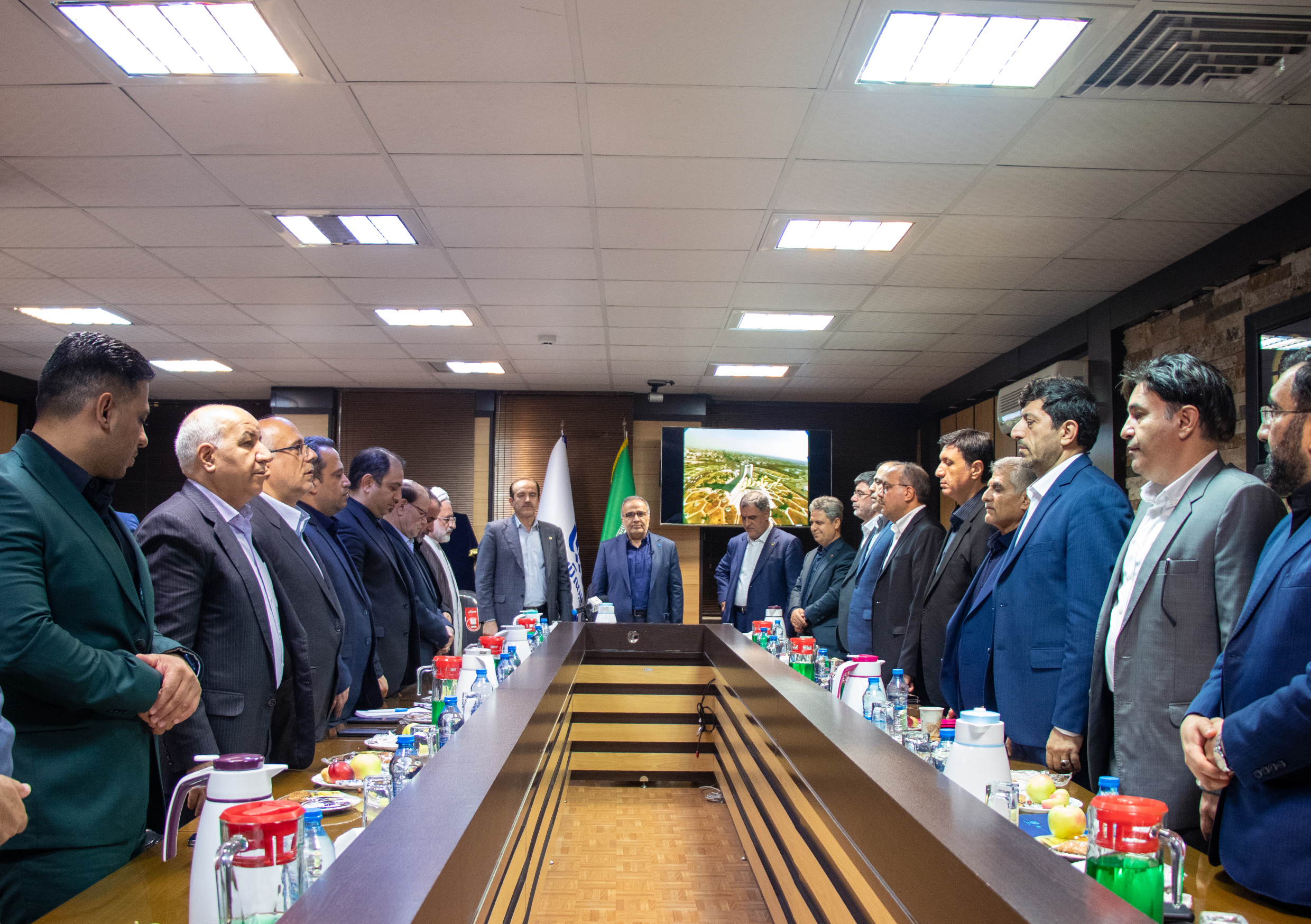سفر رئیس کل بیمه مرکزی، دبیرکل سندیکای بیمه گران و هیئت همراه به استان خراسان رضوی